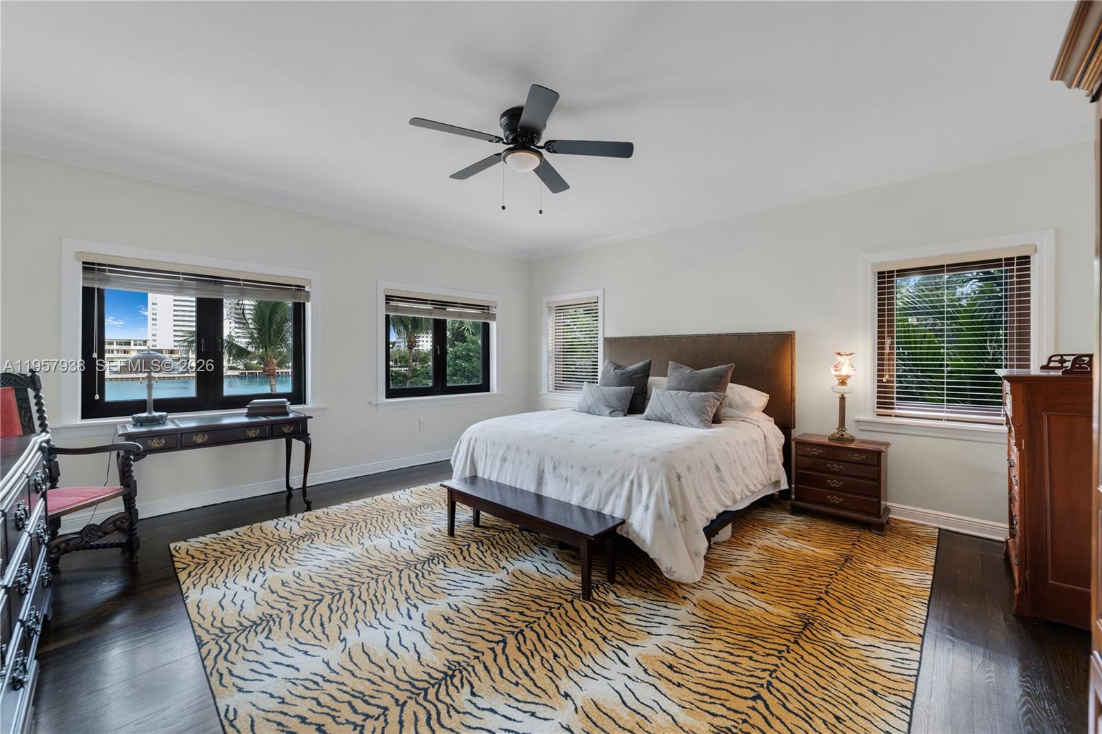 6491 Allison Road Miami Beach, FL 33141 - Photo 15 of 29