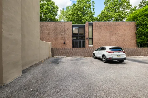 $1,295,000 | 256 1/2 South 3rd Street, Philadelphia, PA 19106