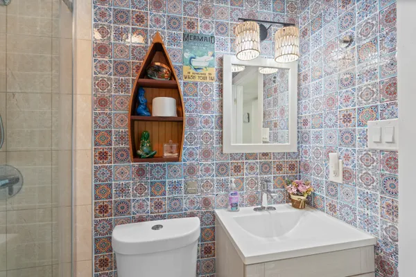 $525,000 | 1940 South 6th Street, Philadelphia, PA 19148