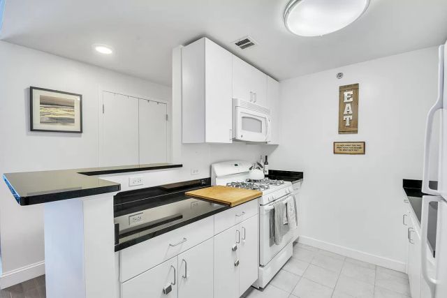 $649,999 | 40 West 116th Street, Unit A501 | Harlem