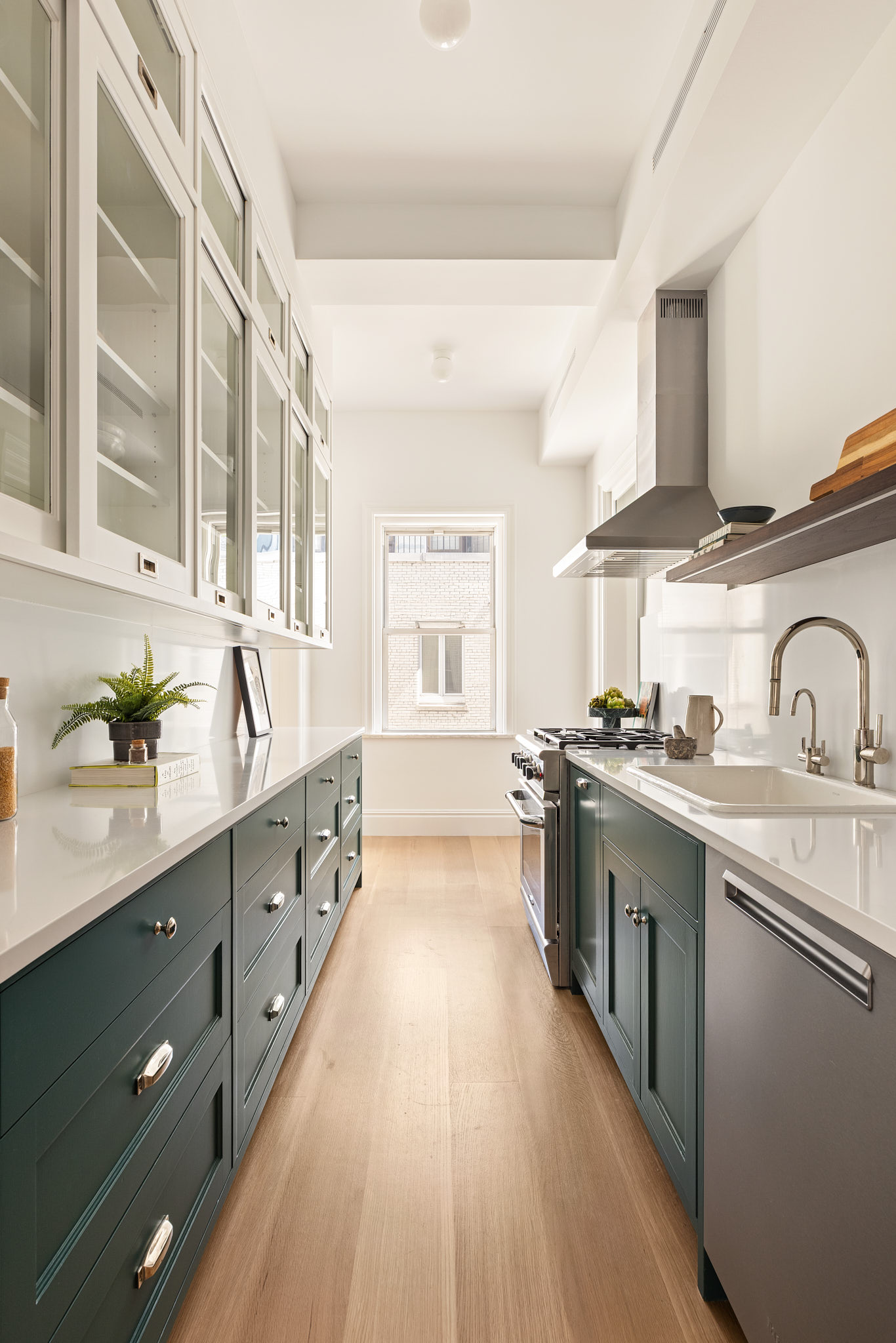 16 West 77th Street, Unit 16E Manhattan, NY 10024 - Photo 6 of 18