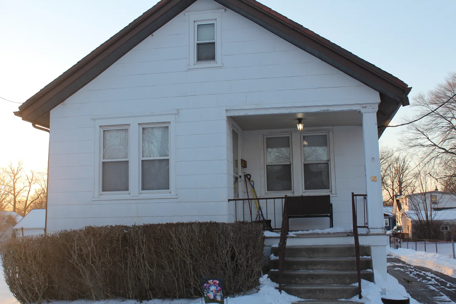 $345,000 | 15 Oak Avenue, Wilmington, DE 19805