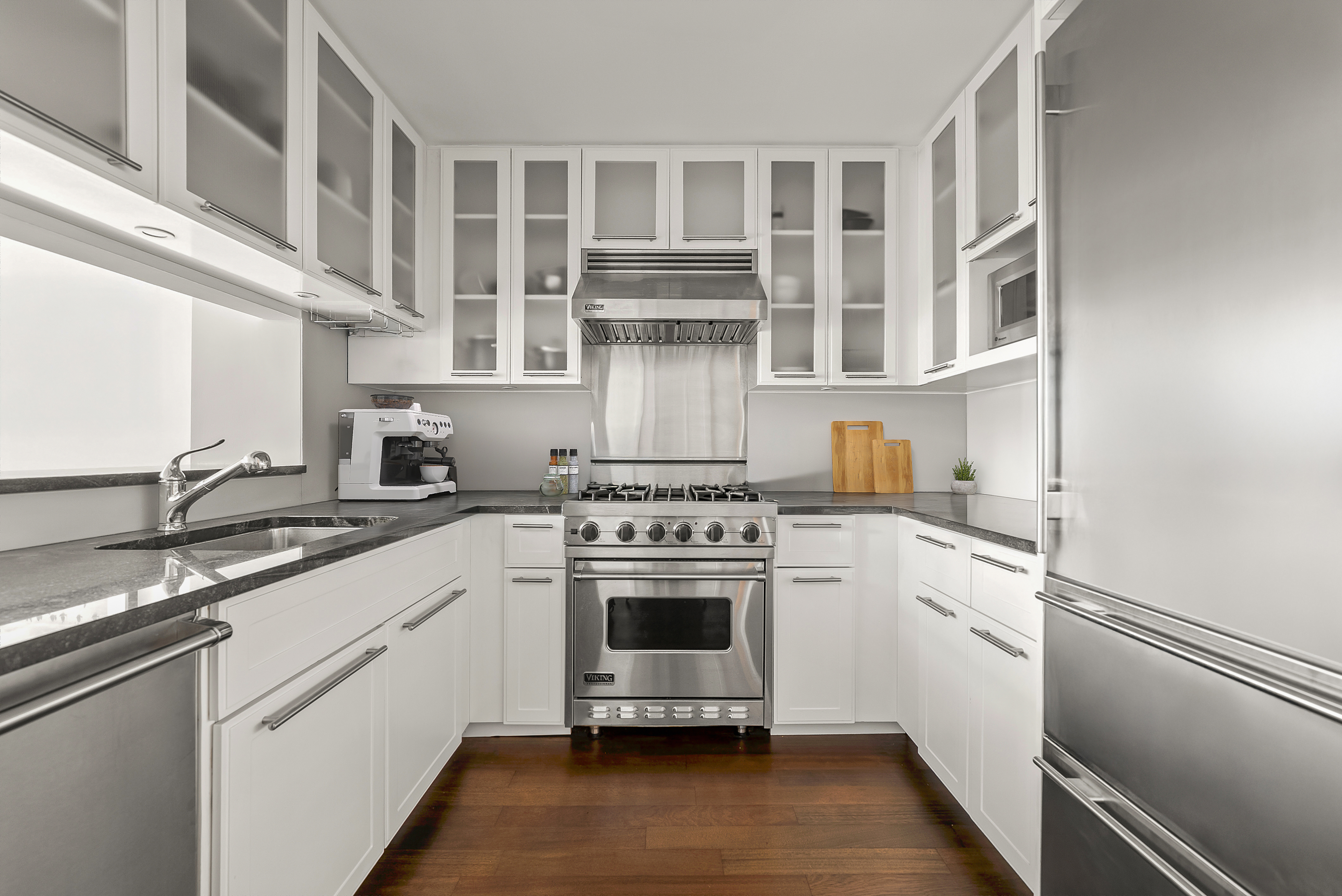 45 Park Avenue, Unit 304 Manhattan, NY 10016 - Photo 2 of 11