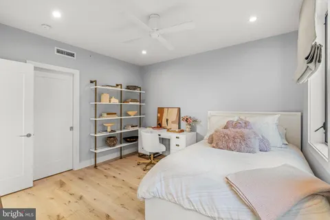 $3,975,000 | 249 South 24th Street, Unit H, Philadelphia, PA 19103