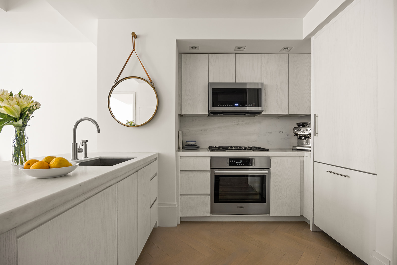 101 Wall Street, Unit 12A Manhattan, NY 10005 - Photo 3 of 16 Gallery Image 3