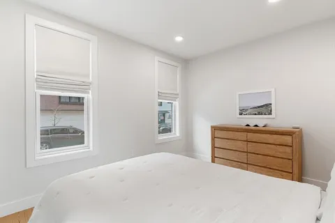 $725,000 | 202 Maverick Street, Unit 106, Boston, MA 02128