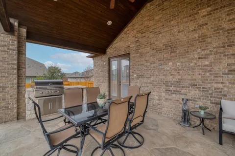 $725,000 | 3836 Kyler Glen Road, Round Rock, TX 78681