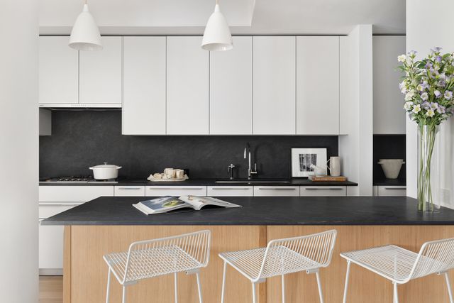 $5,400,000 | 500 West 22nd Street, Unit 3B | Chelsea