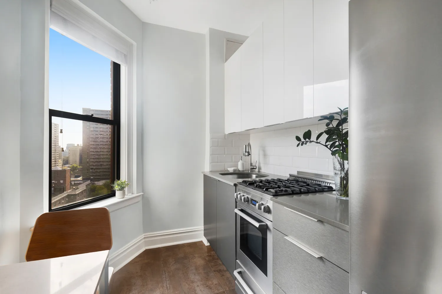$1,425,000 | 175 West 93rd Street, Unit 17I | Upper West Side