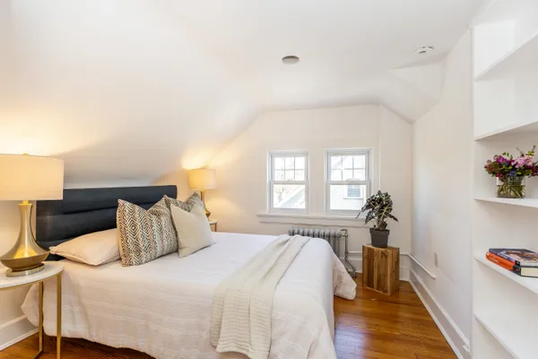 $1,075,000 | 83 Essex Avenue, Montclair, NJ 07042