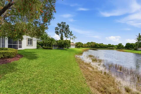 $1,100,000 | 1112 Skylark Drive, Weston, FL 33327
