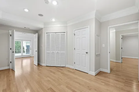 $1,800,000 | 1283 Cobble Pond Way, Vienna, VA 22182