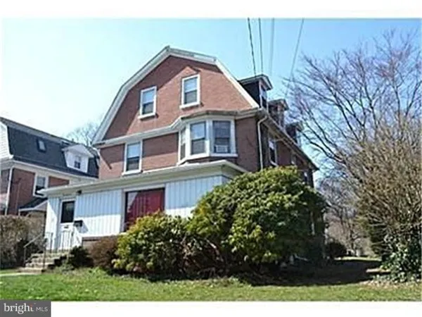 $1,800 | 100 Grandview Road, Unit 3, Ardmore, PA 19003