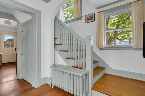 $3,000,000 | 4 Van Zandt Avenue, Newport, RI 02840