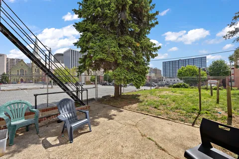 $265,000 | 802 Washington Street, Wilmington, DE 19801
