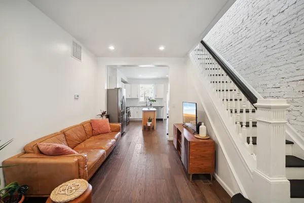 $339,999 | 25 North Ellwood Avenue, Baltimore, MD 21224