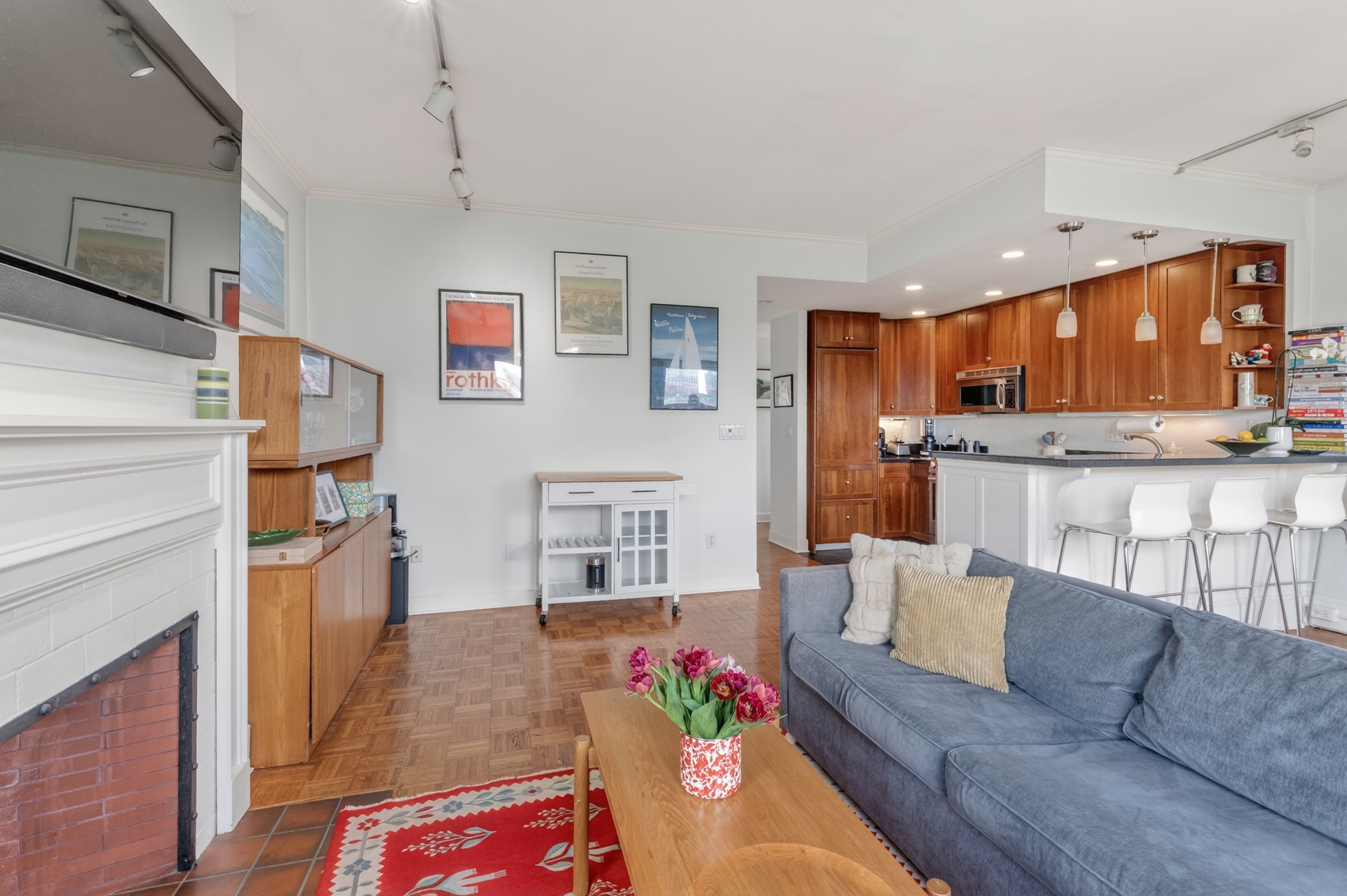 48 Beacon Street, Unit 9F Boston, MA 02108 - Photo 11 of 21