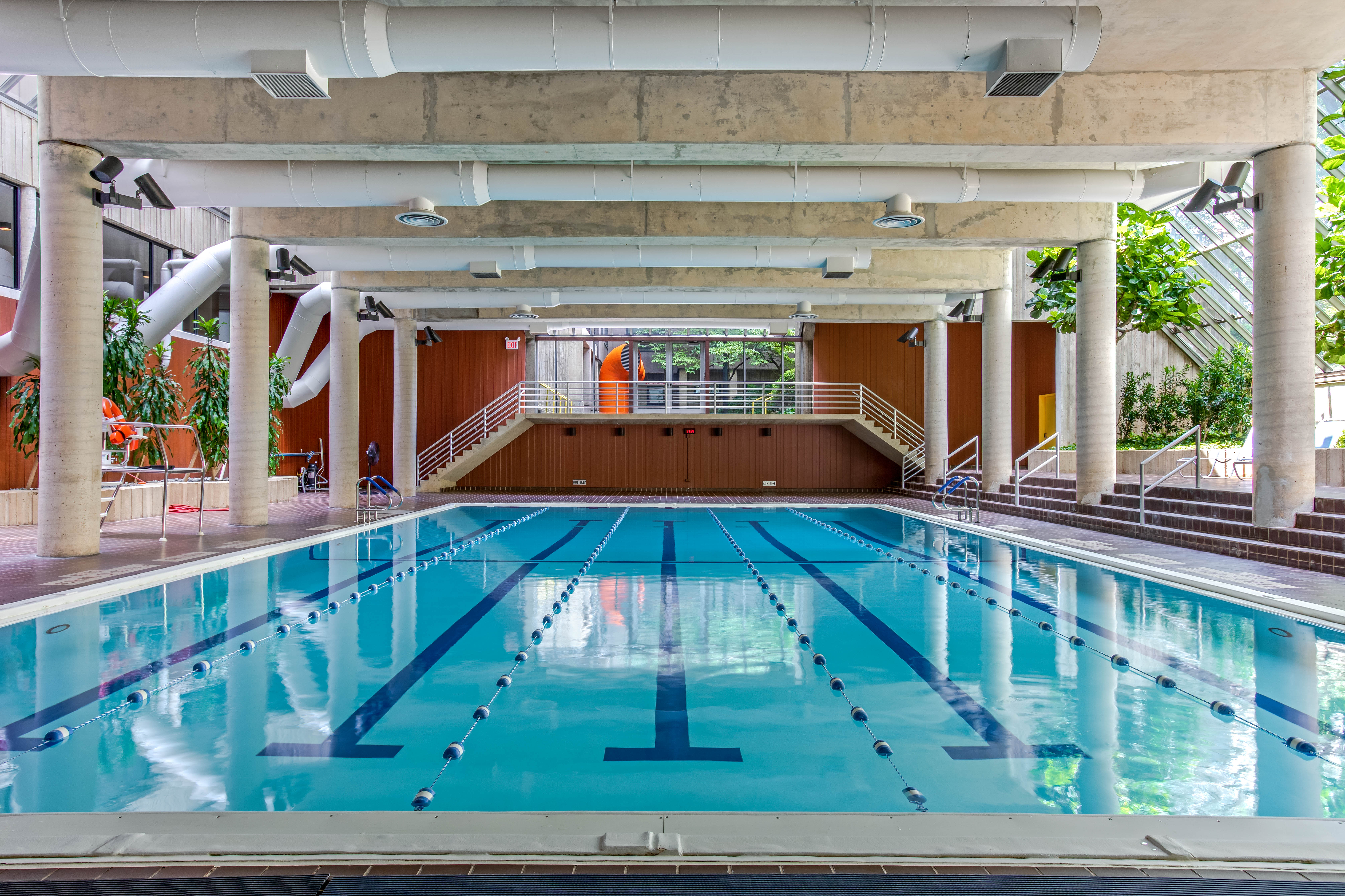 531 Main Street, Unit 509 Manhattan, NY 10044 - Photo 12 of 21 a view of entryway with a yard
