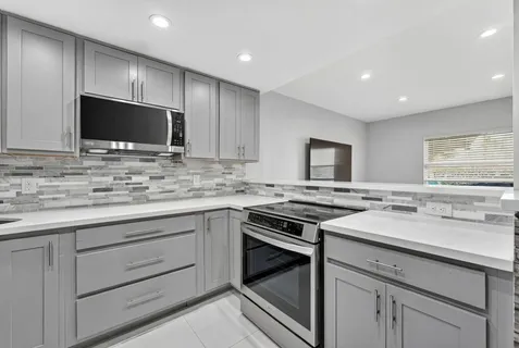 $395,000 | 8616 Southwest 103rd Avenue, Miami, FL 33173