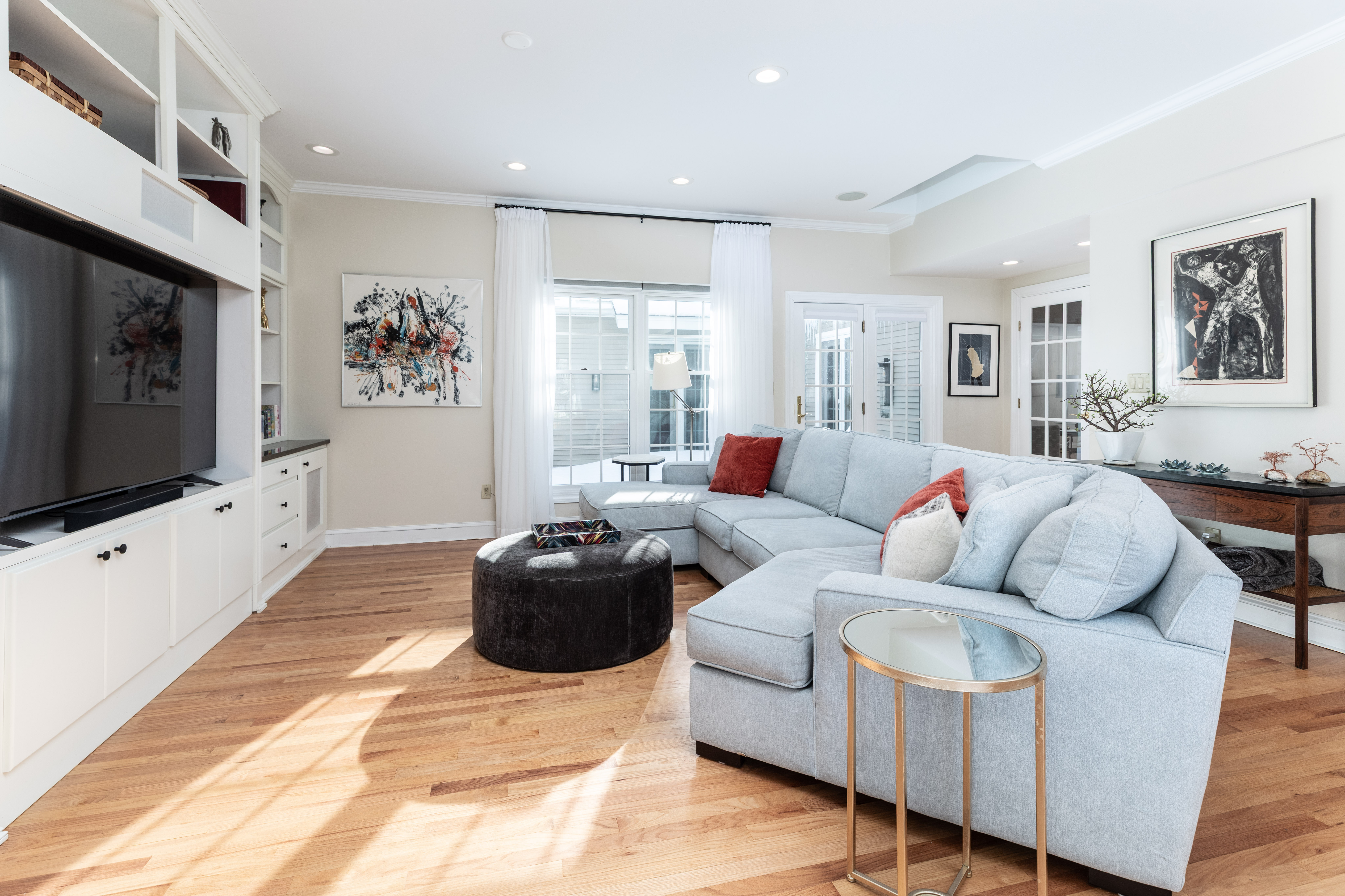 31 Woodfield Road Wellesley, MA 02482 - Photo 2 of 38