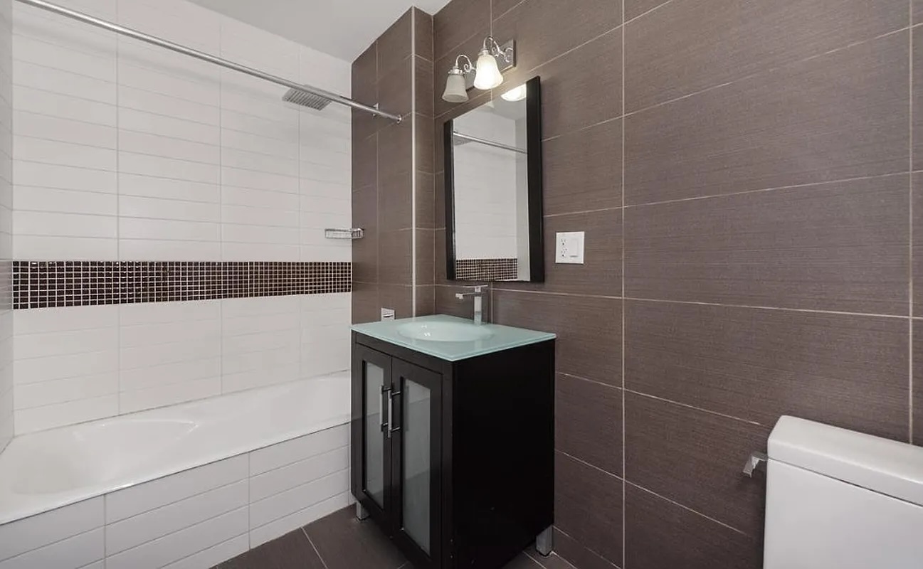 80 Meserole Street, Unit 3F Brooklyn, NY 11206 - Photo 6 of 10