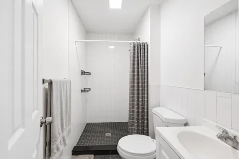 $7,895 | 205 West 103rd Street, Unit 6B | Upper West Side