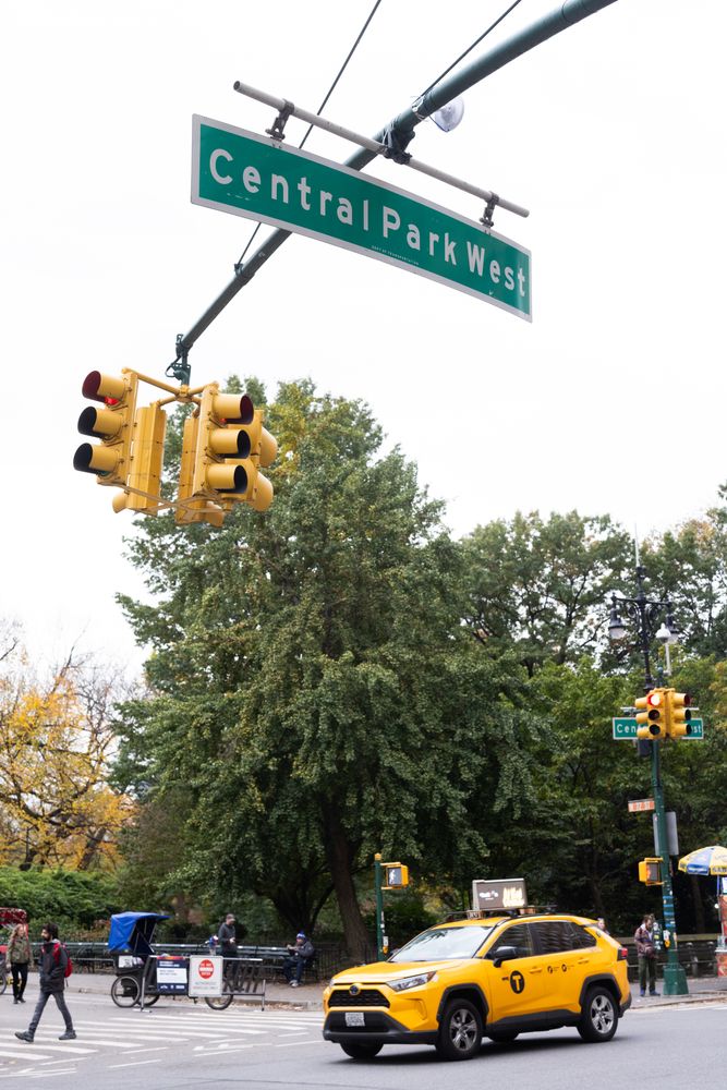 $875,000 | 15 West 72nd Street, Unit 5T | Upper West Side