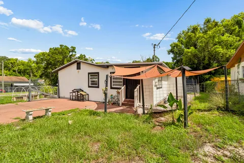 $330,000 | 1202 East Annie Street, Tampa, FL 33612