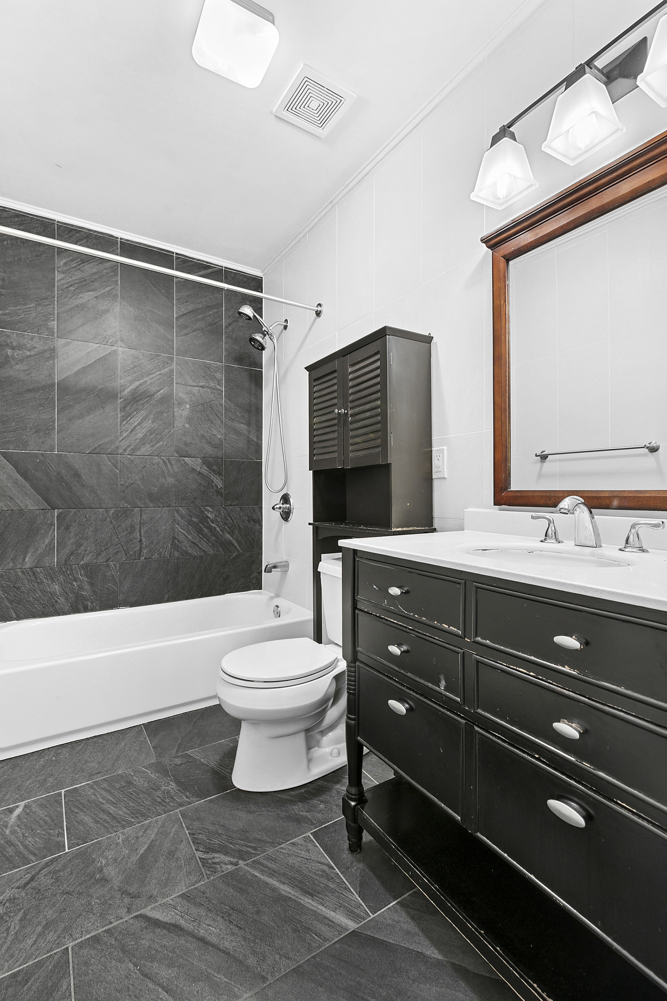 527 Carroll Street, Unit 2R Brooklyn, NY 11215 - Photo 4 of 10