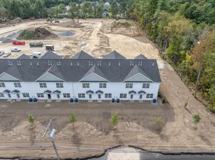 $429,000 | 13 Suffolk Road, Unit 8, Concord, NH 03303