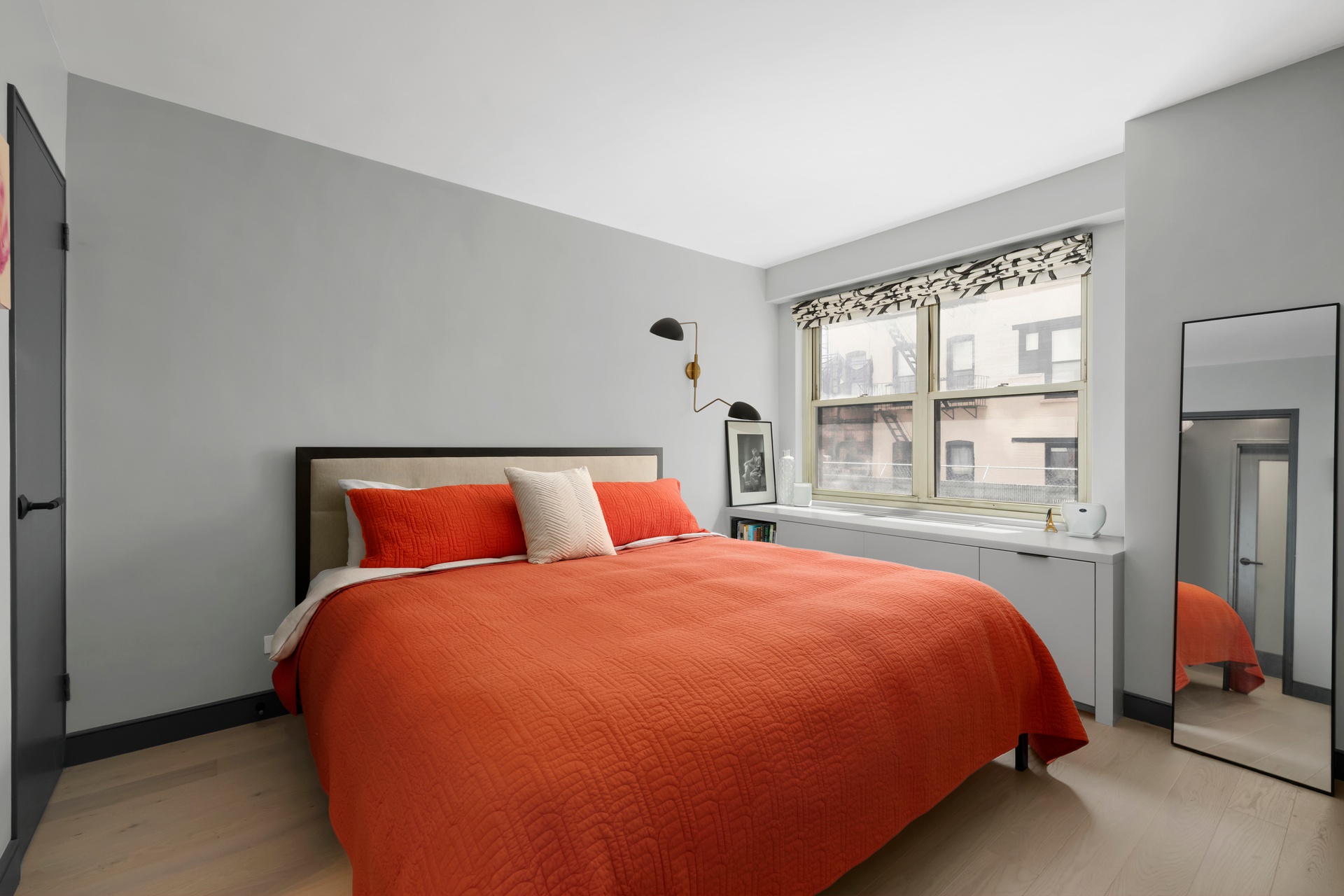 420 East 72nd Street, Unit 2E Manhattan, NY 10021 - Photo 6 of 10