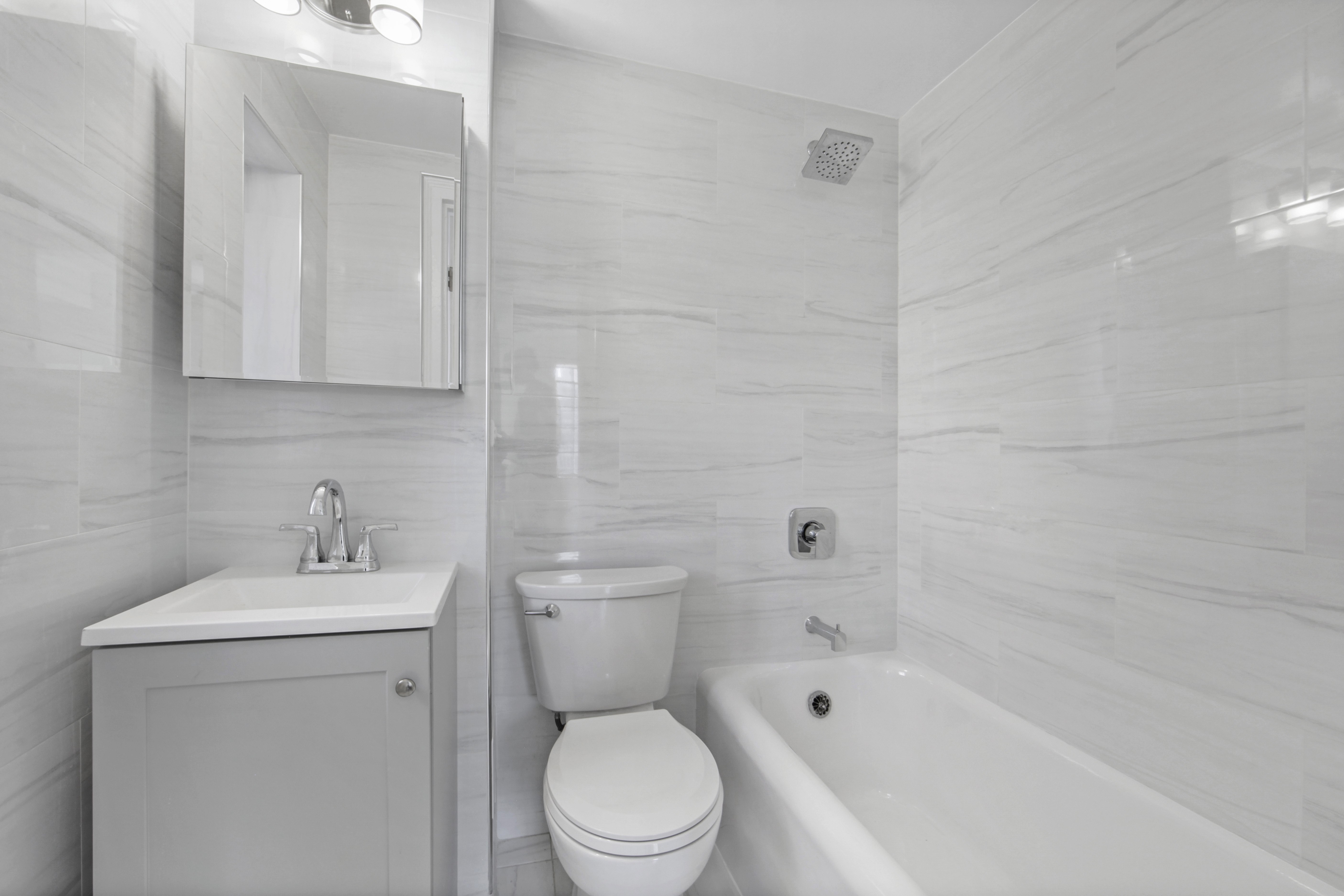 45 Tudor City Place, Unit 1710 Manhattan, NY 10017 - Photo 12 of 20