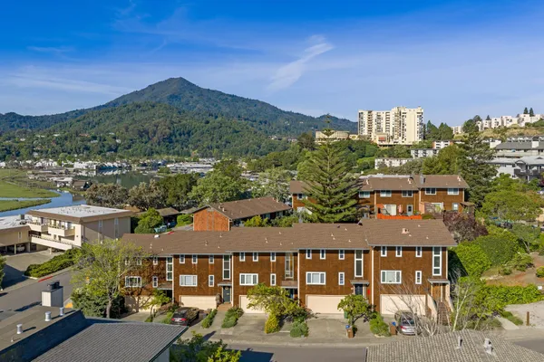 $948,000 | 5 Lower Via Casitas, Greenbrae, CA 94904