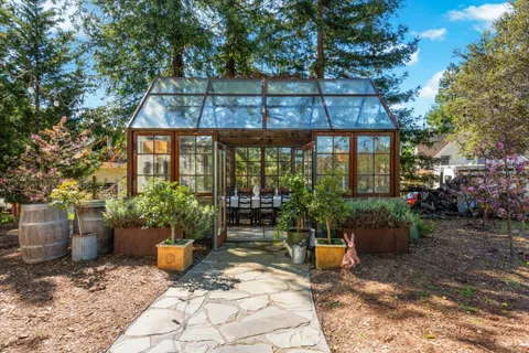 $3,050,000 | 4011 East 3rd Avenue, Napa, CA 94558
