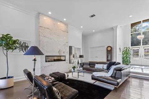 $9,000 | 3503 Needles Drive, Austin, TX 78746