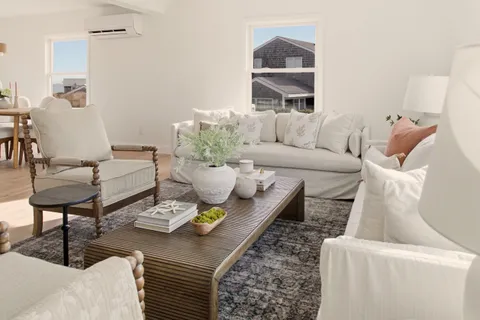 $1,295,000 | 30 Indian Road, Little Compton, RI 02837