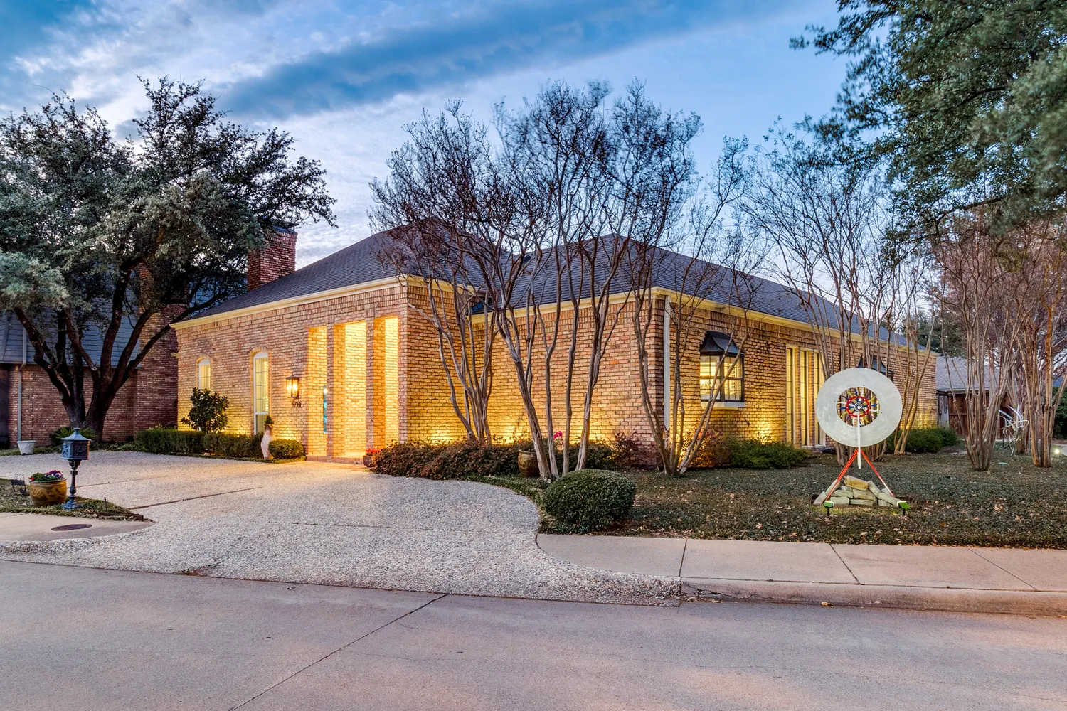 $1,200,000 | 5723 Overdowns Drive, Dallas, TX 75230