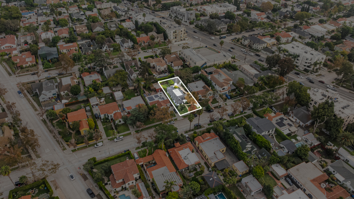 926 Burnside Avenue Los Angeles, CA 90036 - Photo 69 of 71 an aerial view of house with outdoor space