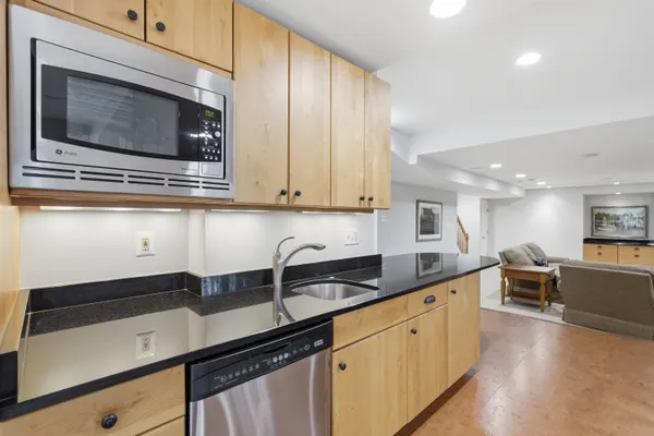 $2,200,000 | 182 River Park Drive, Great Falls, VA 22066