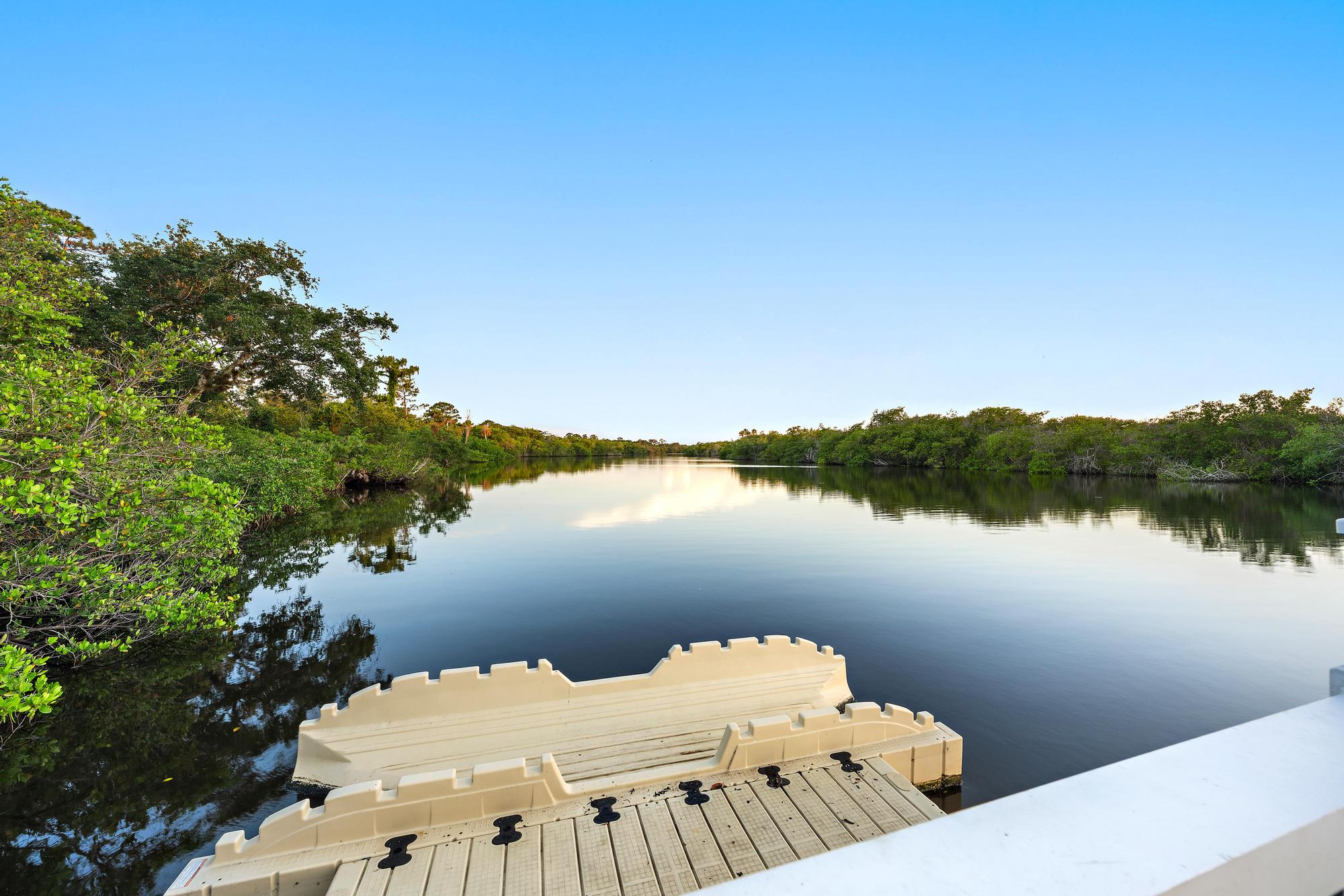 178 Southwest Pomeroy Street Stuart, FL 34997 - Photo 23 of 54
