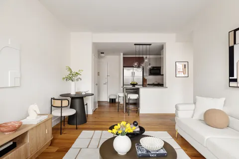 $885,000 | 110 Warren Street, Unit B304 | Columbia Street Waterfront