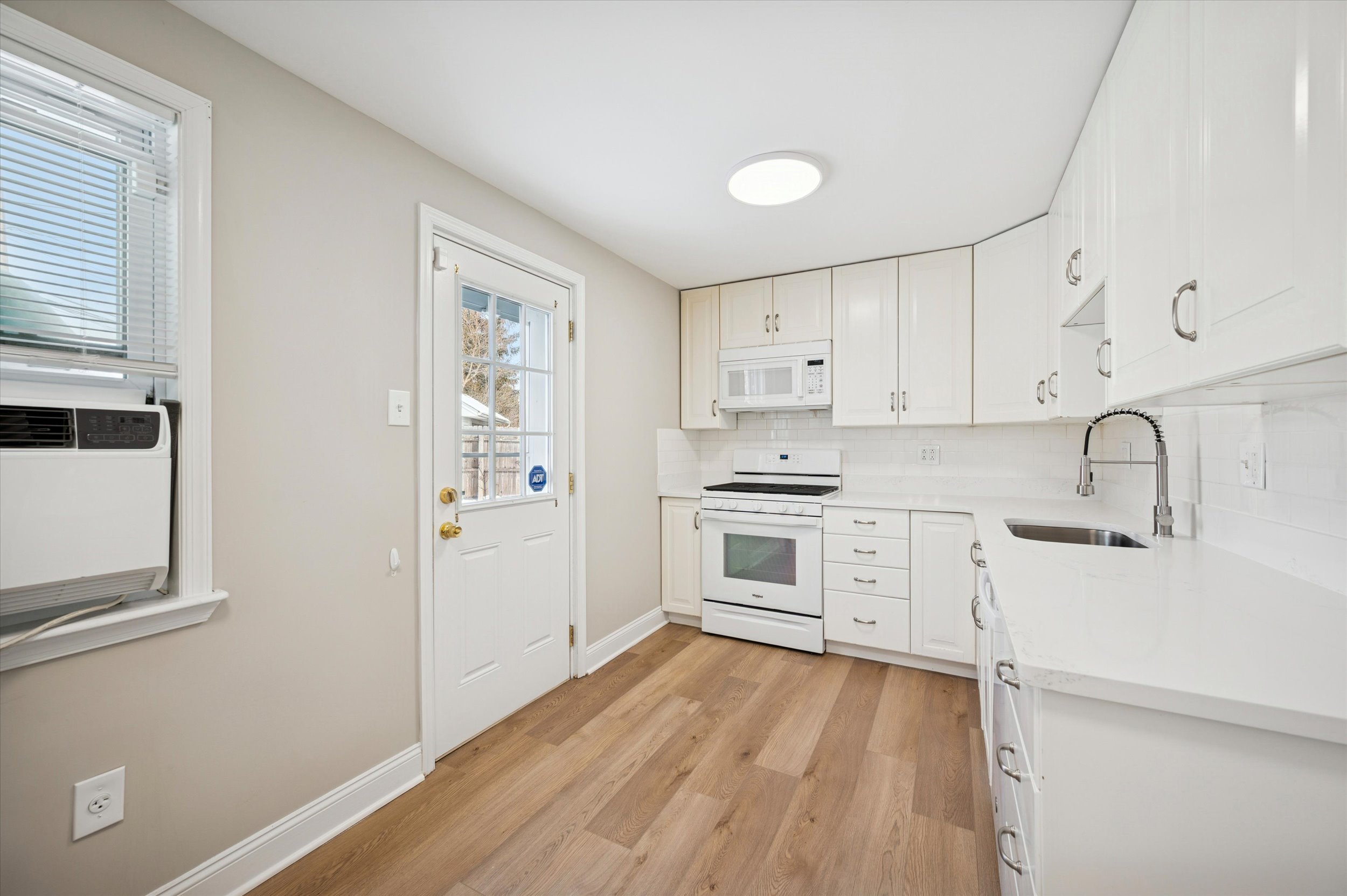 513 Stewart Road Hatboro, PA 19040 - Photo 9 of 25