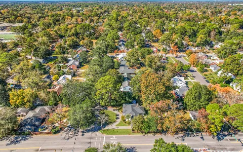 $550,000 | 712 Columbus Drive, Savannah, GA 31405