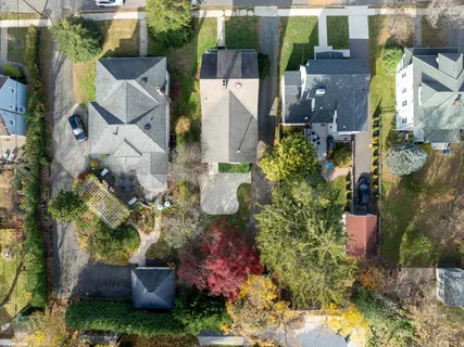 $950,000 | 81 Pinckney Road, Red Bank, NJ 07701