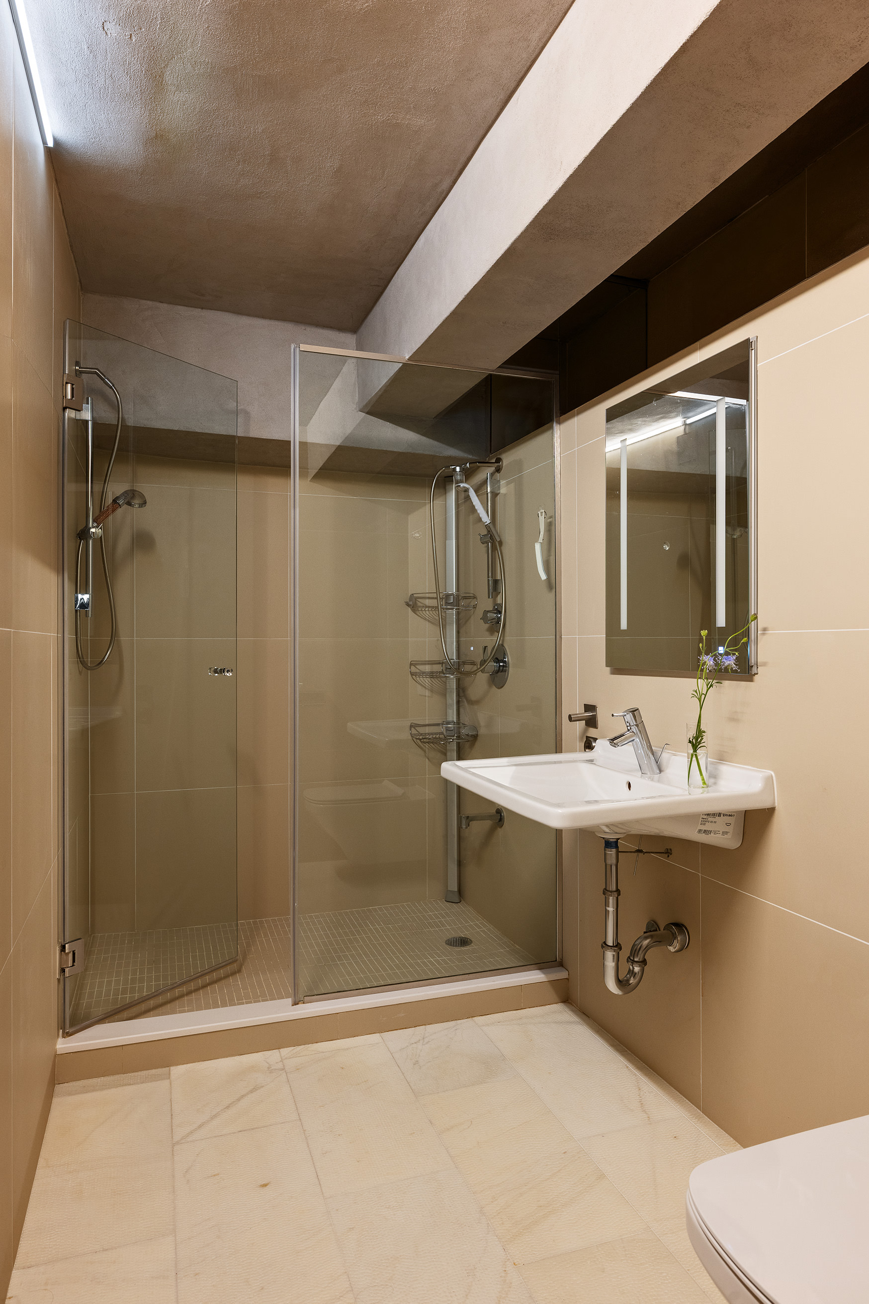529 West 42nd Street, Unit 1A Manhattan, NY 10036 - Photo 13 of 14 Gallery Image 13