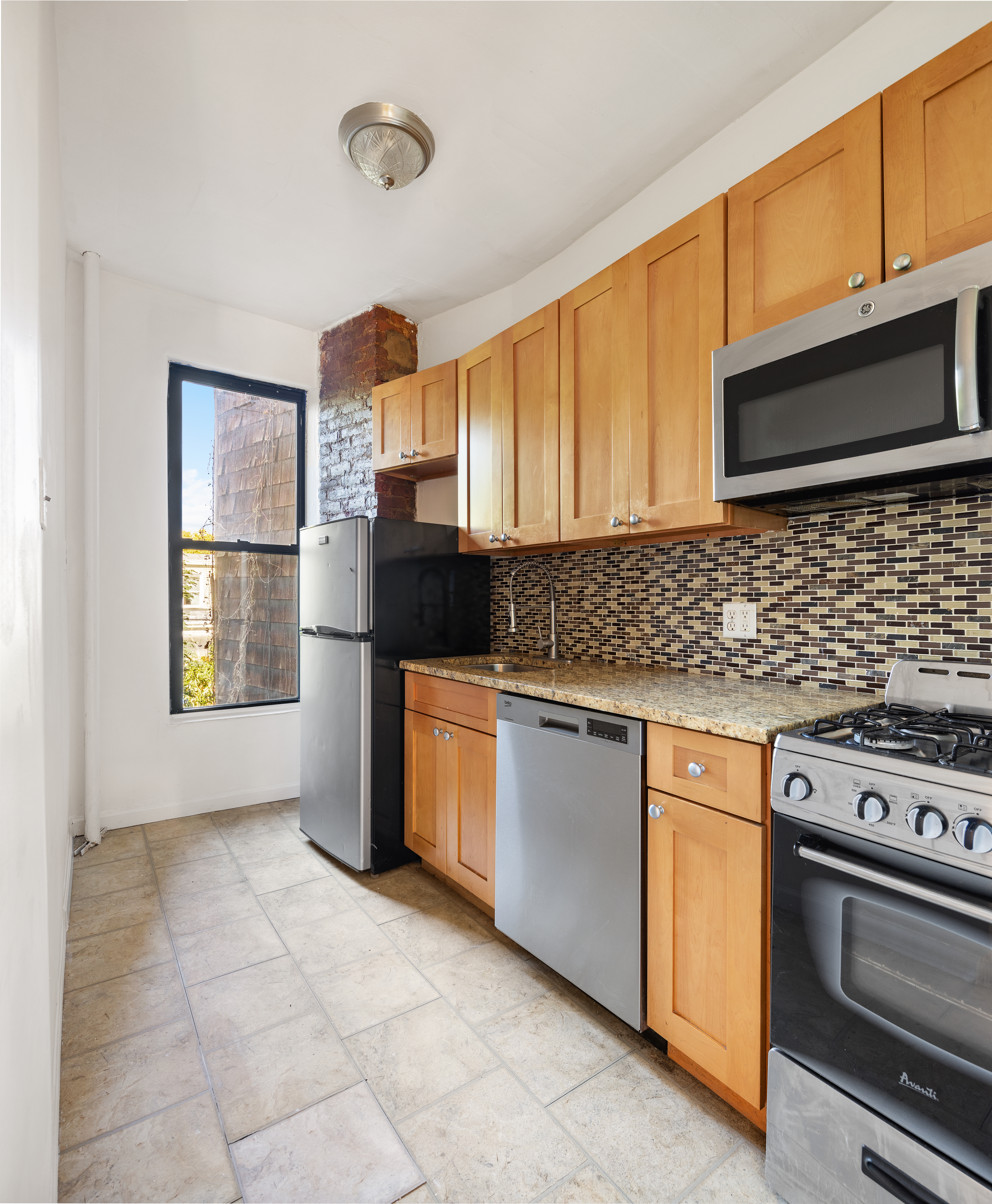 119 Calyer Street Brooklyn, NY 11222 - Photo 9 of 16