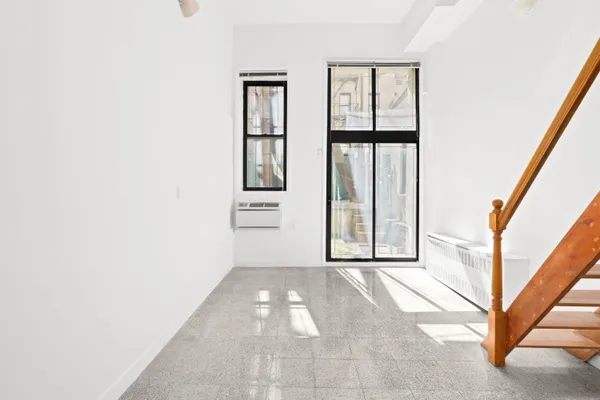 $3,295 | 228 East 81st Street, Unit 1A | Upper East Side
