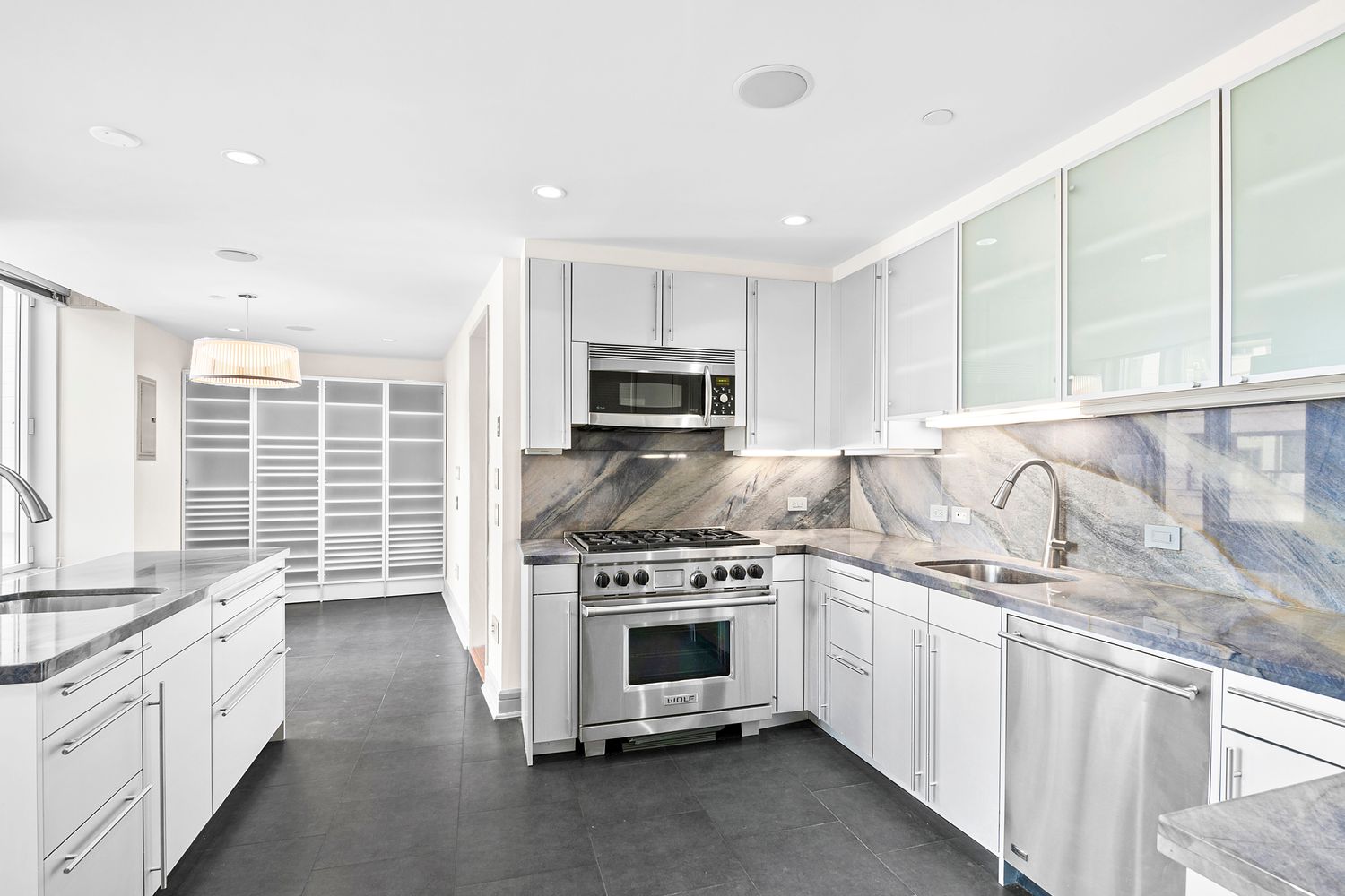 $33,500 | 240 Riverside Boulevard, Unit 14A | Upper West Side