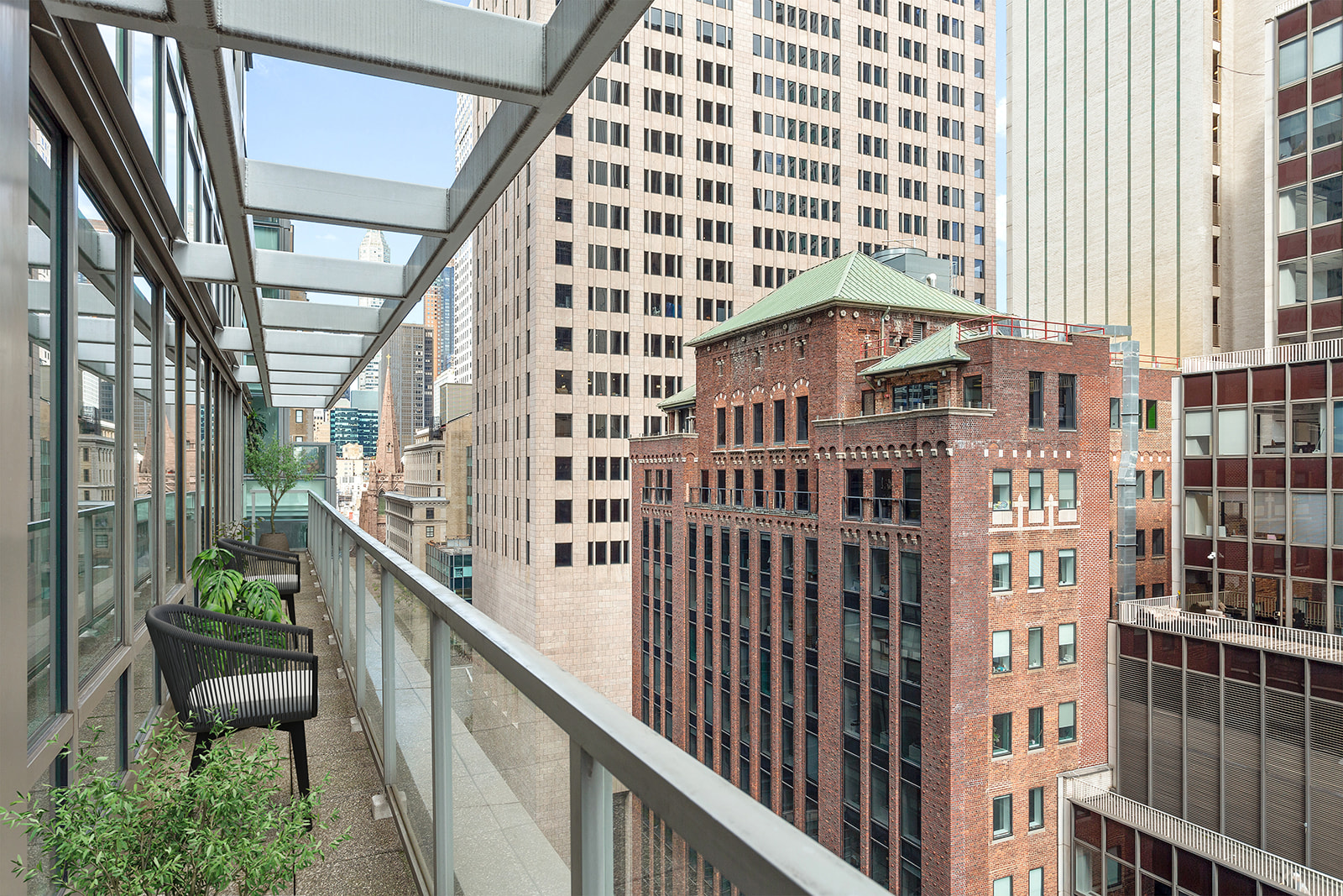 60 East 55th Street, Unit 21A Manhattan, NY 10022 - Photo 11 of 12