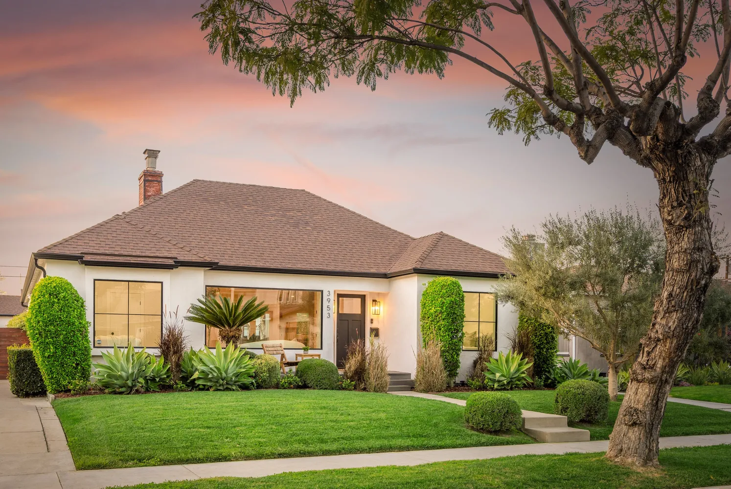 $1,799,000 | 3953 South Victoria Avenue, Los Angeles, CA 90008